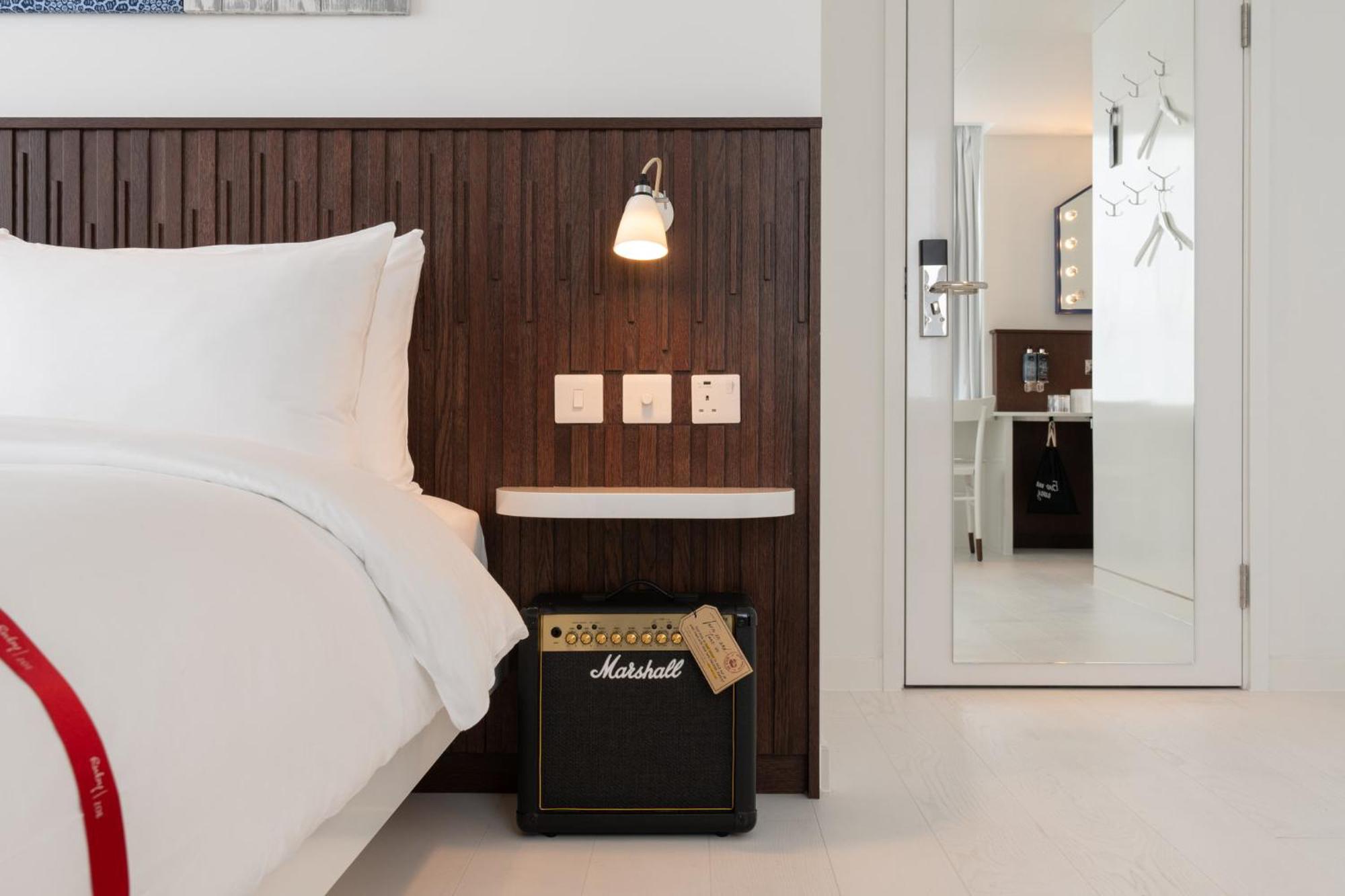 Ruby Zoe Hotel Londra Exterior foto